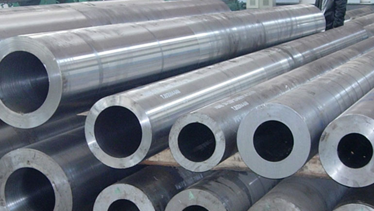 what is alloy seamless steel pipe