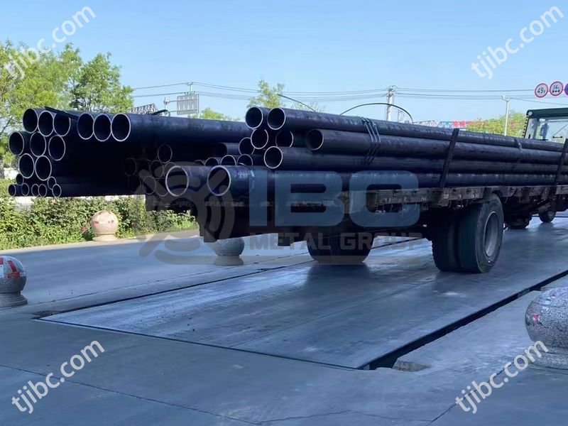 What is Schedule 80 seamless pipe