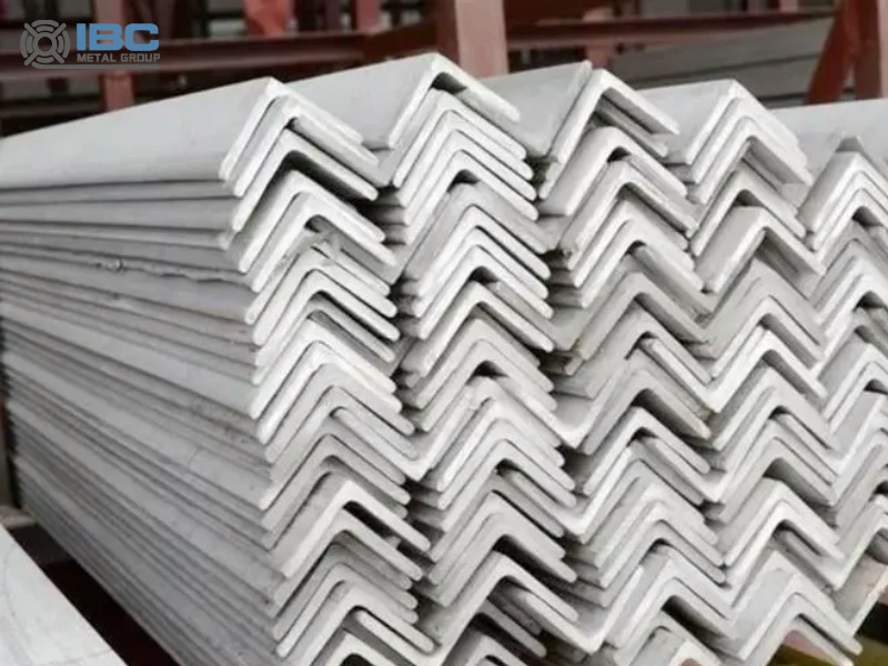Steel Angle Bar